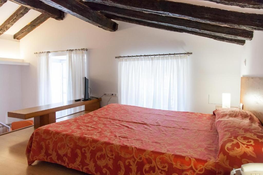 Gastro Hotel La Giraldilla Liérganes Rom bilde